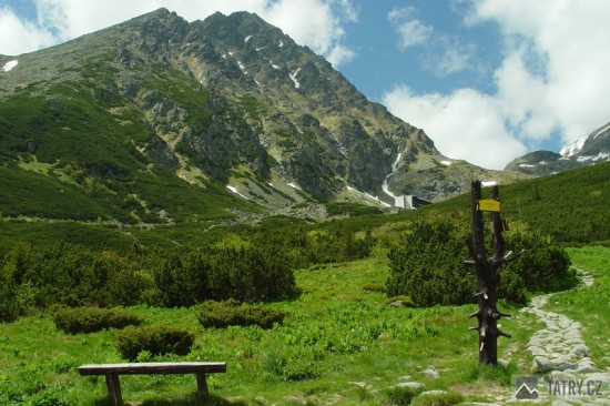 masiv Gerlachovského štítu od rozcestí Velická poľana